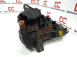 BMW 5 E39 Drošinātāju bloks 690658805