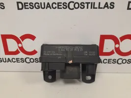 Mercedes-Benz Vito Viano W638 Relais de bougie de préchauffage A6461536579