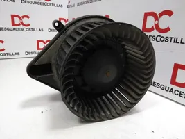 Audi A4 S4 B6 8E 8H Salono oro mazgo plastikinis korpusas 8E1820021E