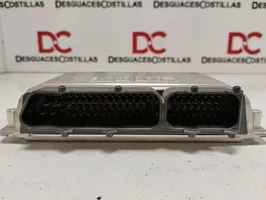 Audi A4 S4 B5 8D Dzinēja vadības bloks 8D0907558E