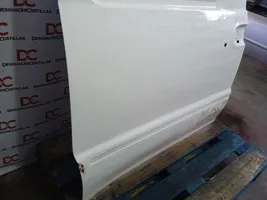 Nissan Vanette Šoninės slankiojančios durys 