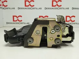 Toyota Corolla Verso AR10 Front door lock 