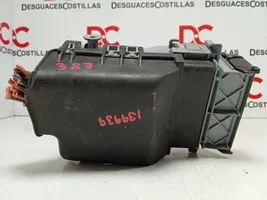 Chevrolet Cruze Module de fusibles 13222786