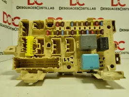 Toyota Avensis T250 Sulakemoduuli 9008087013