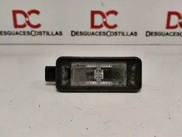 Peugeot 3008 II Lampa oświetlenia tylnej tablicy rejestracyjnej 9682403680