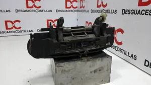 Audi A4 S4 B6 8E 8H Takaoven ulkokahva 4B0839885