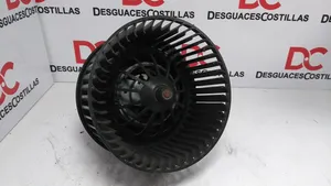 Ford Focus Salono oro mazgo plastikinis korpusas AV6N18456AA