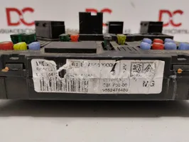 Citroen C2 Fuse module 9652474480