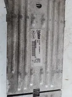 Citroen Xsara Picasso Радиатор интеркулера E256083