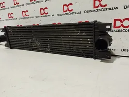 Opel Movano A Chłodnica powietrza doładowującego / Intercooler 867658F