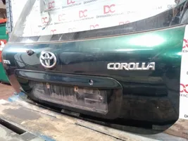 Toyota Corolla E110 Takaluukun/tavaratilan kansi 670051F890