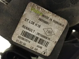 Renault Clio IV Światło przeciwmgłowe przednie 89208691