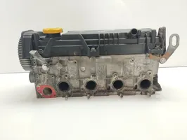 Opel Zafira B Culata del motor 55207460