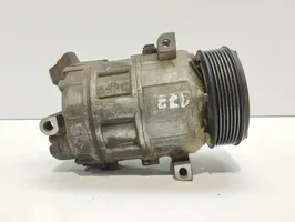 Renault Laguna III Ilmastointilaitteen kompressorin pumppu (A/C) 8200890987