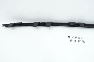 Volkswagen Touran I Modanatura separatore del paraurti anteriore 1T0853625