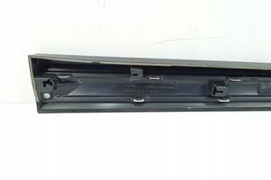 Mitsubishi Outlander Muu etuoven verhoiluelementti 5727A404