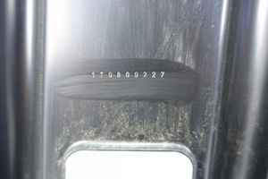 Volkswagen Touran I Pilari (keski-) 1T0809403E POSZYCIE WEWNĘ