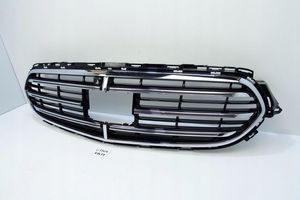 Mercedes-Benz E AMG W213 Etupuskurin ylempi jäähdytinsäleikkö A2138800404 ATRAPA GRILL 