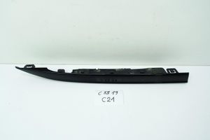 Volkswagen Golf VIII Garniture de marche-pieds arrière LISTWA SPOILER PRAWY VW G