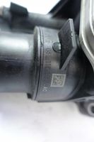 Volkswagen Golf VII Öljynsuodattimen kannake 05L115389AC