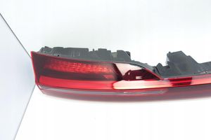 Audi e-tron Aizmugurējais lukturis virsbūvē 4KE945095B BLENDA LAMPA T