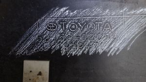 Toyota Corolla E110 Zderzak tylny 52159-02080 ZDERZAK TYLNY