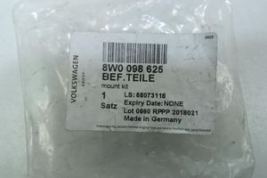 Audi A4 S4 B5 8D Uchwyt / Mocowanie błotnika przedniego 8W0098625 ZESTAW ŚRUB MOC