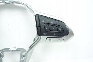 Volkswagen Passat Alltrack Steering wheel buttons/switches 