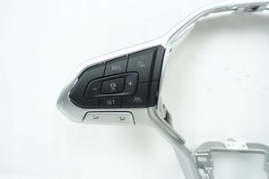 Volkswagen Passat Alltrack Ohjauspyörän painikkeet/kytkimet 