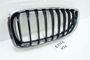 BMW 4 F32 F33 Grille calandre supérieure de pare-chocs avant 