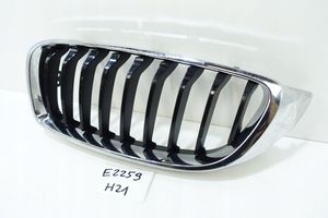 BMW 4 F32 F33 Maskownica / Grill / Atrapa górna chłodnicy 