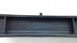 Ford Mondeo MK IV Priešrūkinio žibinto apdaila/ grotelės RAMKA