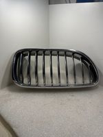 BMW 6 F06 Gran coupe Grille calandre supérieure de pare-chocs avant 7212850