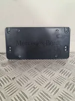 Mercedes-Benz C W205 Ramka tylnej tablicy rejestracyjnej A0008101711