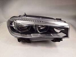 BMW X5 F15 Lampa przednia 7424168