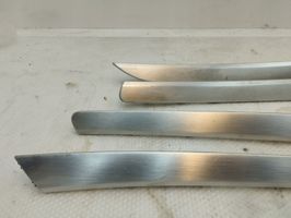 Audi A5 8T 8F Set di rivestimento del pannello della portiera 8T0867410