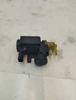 BMW 5 G30 G31 Solenoidinis vožtuvas 8589117