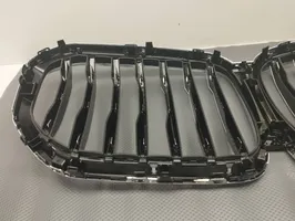 BMW X5 G05 Grille de calandre avant 7454887