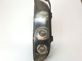 BMW 5 E39 Lampa przednia 153735