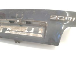 BMW 3 E36 Portellone posteriore/bagagliaio 8119768