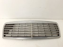 Mercedes-Benz E W124 Griglia anteriore 2108880123