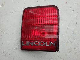 Lincoln LS Luci posteriori del portellone del bagagliaio XW4313405A