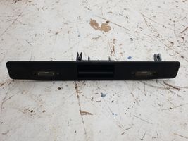 Volvo XC90 Barra de luz de la matrícula/placa de la puerta del maletero 30699743
