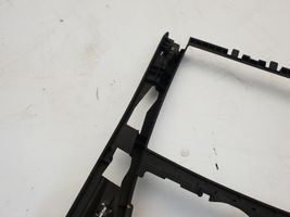 BMW 2 F22 F23 Kita centrinė konsolės (tunelio) detalė 9207313