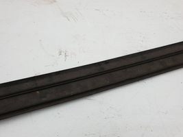 BMW 3 E36 Moulure de porte avant 2251379