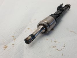 BMW 2 F22 F23 Injecteur de carburant 13647639994