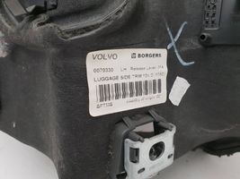 Volvo V60 Boczek / Tapicerka / bagażnika 39804319