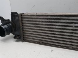 Volvo V60 Starpdzesētāja radiators 31338475