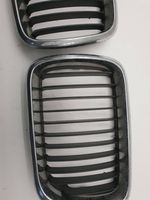 BMW 3 E36 Grille de calandre avant 8195093