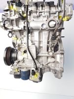 Peugeot 208 Silnik / Komplet EB2ADT